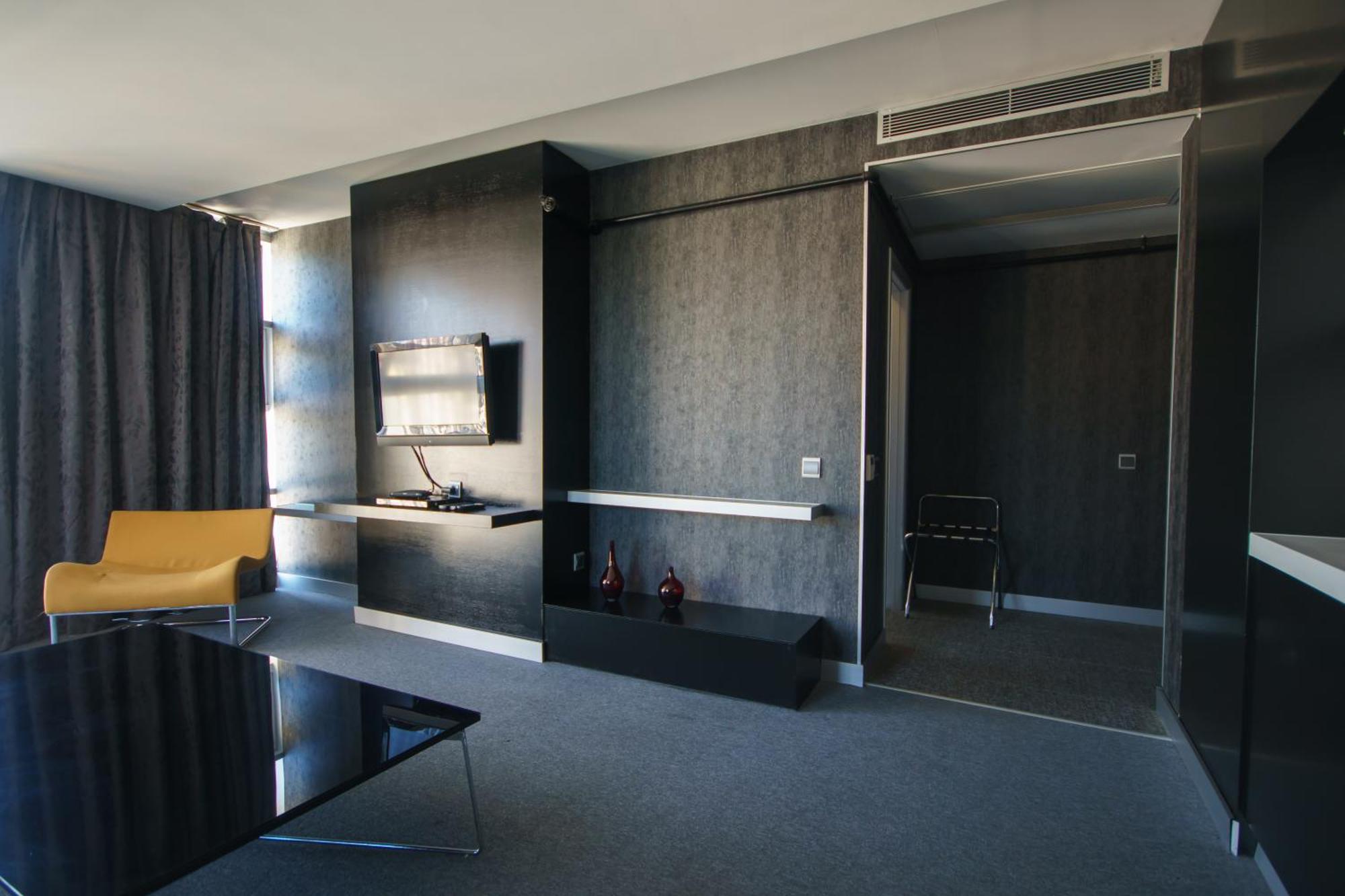 Vernazza Suites — Photos 2
